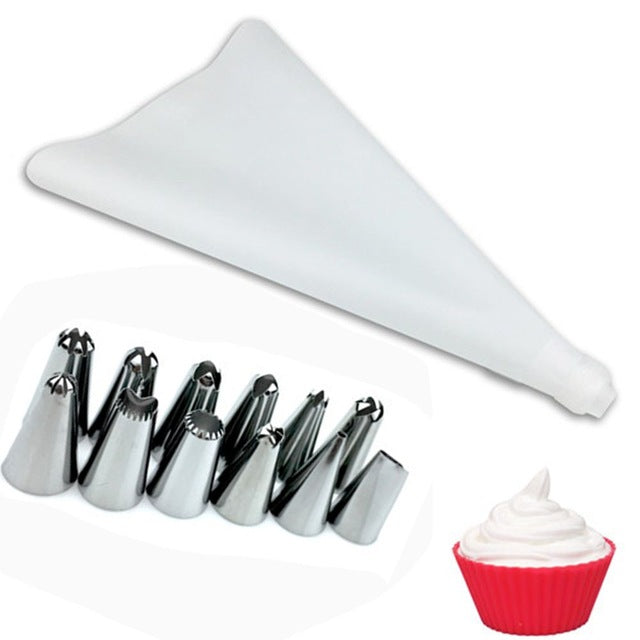 14PCS/Set Silicone Icing Piping Cream Pastry Bag + 12pcs Stainless Steel Nozzle Tips Set+ 1pc Coupler Cake Decorating Tool